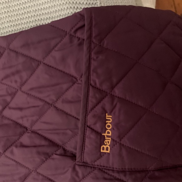 Barbour quilted jacket - Picture 2 of 3